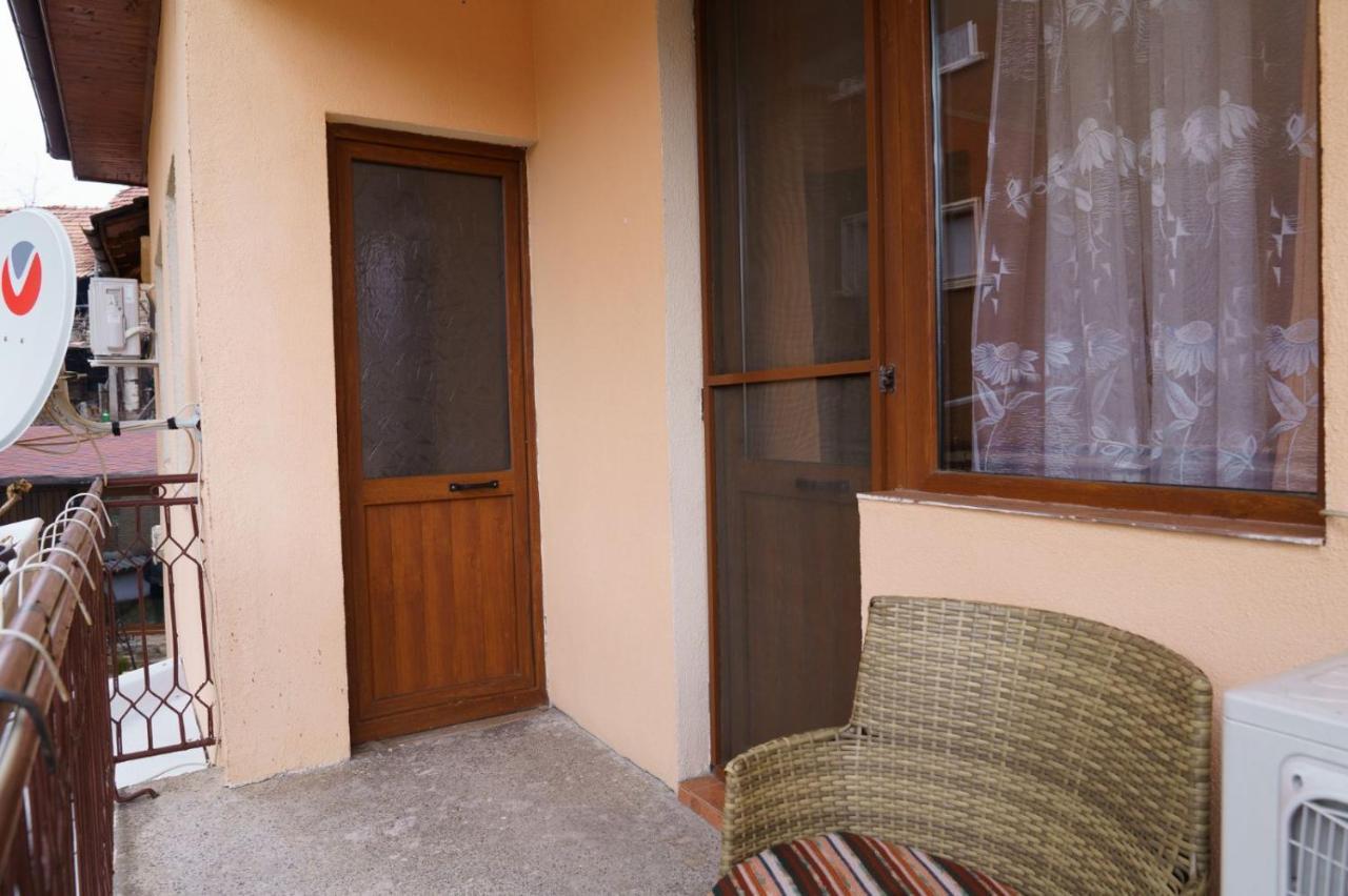 Фън Шуй Къща За Гости 88 Dobrinishte Exterior foto